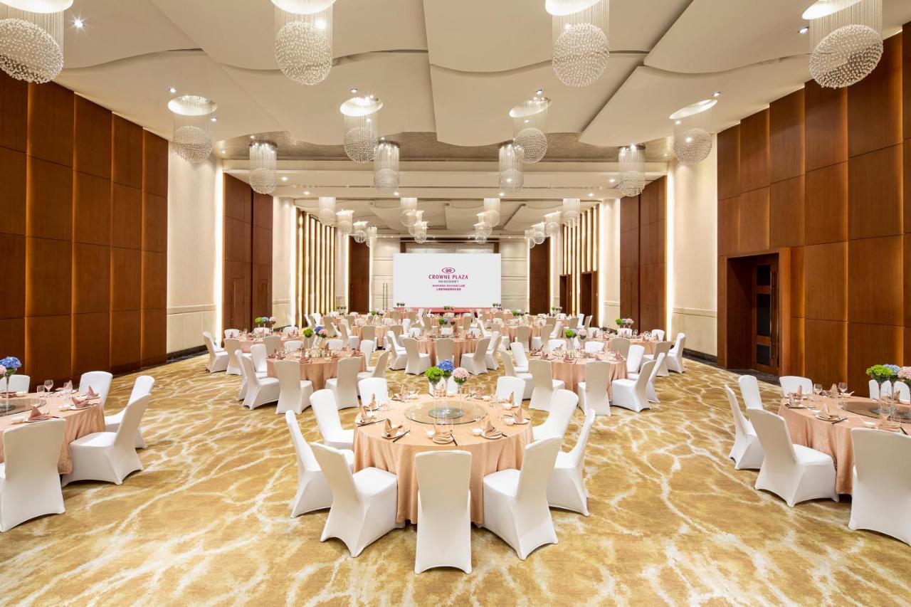 Crowne Plaza Shanghai Xiayang Lake By Ihg Qingpu Экстерьер фото