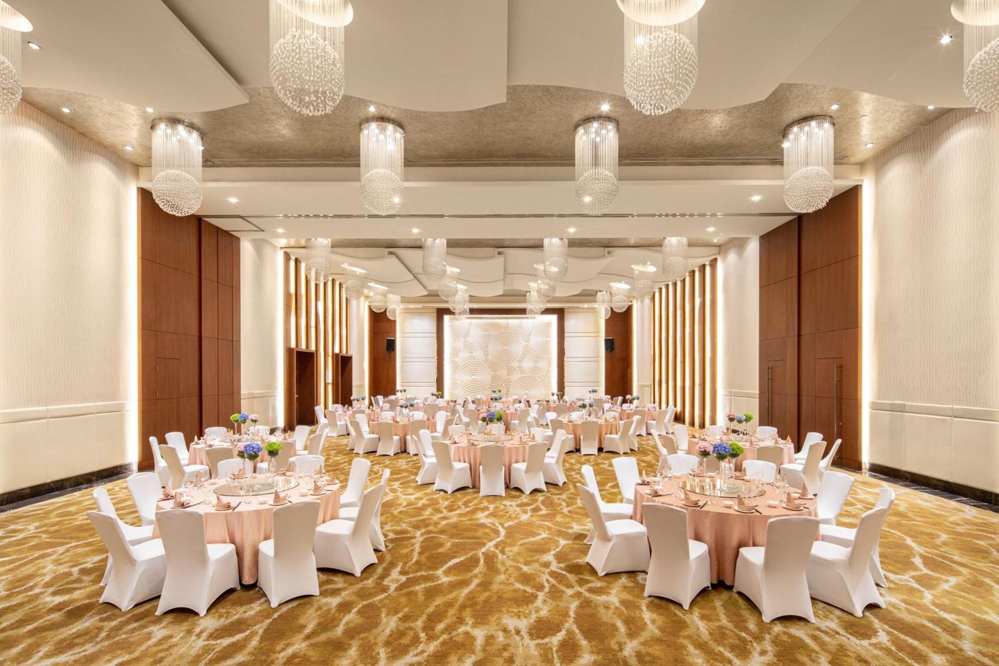 Crowne Plaza Shanghai Xiayang Lake By Ihg Qingpu Экстерьер фото